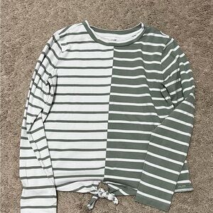 Girls Vineyard Vines Green and White Striped Longsleeve Shirt